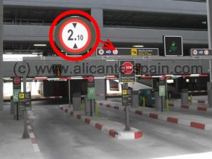 Maximum Height of Cars Parking at Alicante Airports parking building