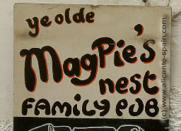 Mag Pie's familiy pub sign