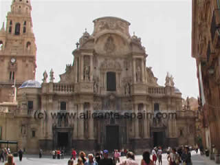 Front of the Murcia Cathedral